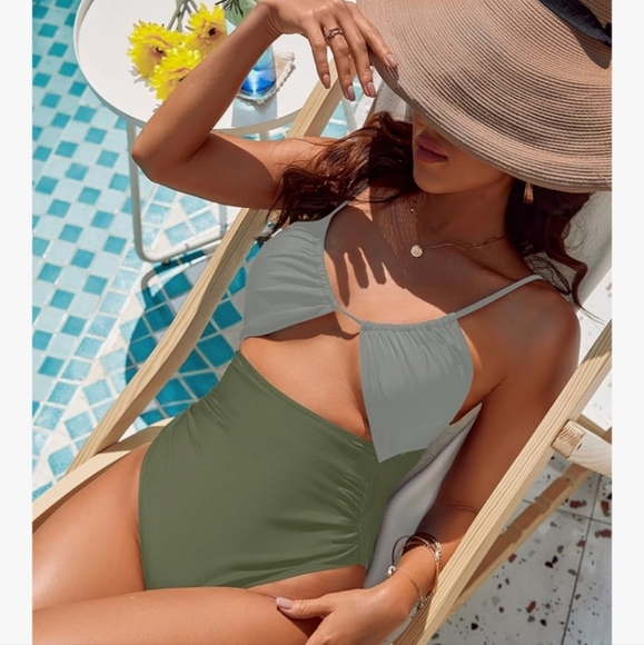 Stylish Olive Green Cutout Swimsuit NWT - Picture 8 of 16